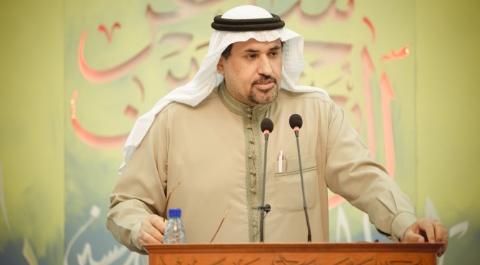 بالفيديو… الشاعر السعودي جاسم الصحيح يتغنّى بالبحرين في مهرجان شاعر الحسين